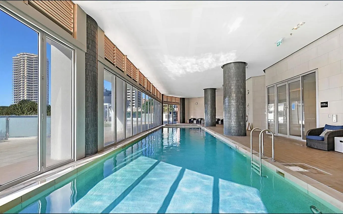 Level 27 Oceanview Apt In Hilton-Signed Building Gold Coast